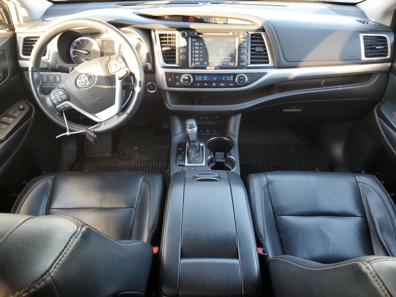 2018 Toyota Highlander - Image 8