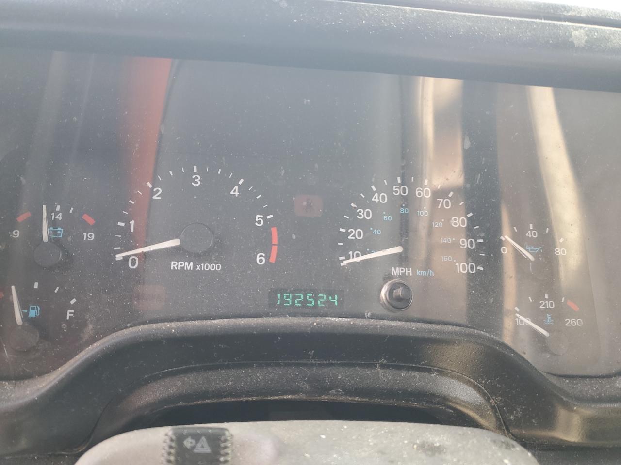 1999 Jeep Wrangler / Tj Sport VIN: 1J4FY19S2XP433702 Lot: 41788195