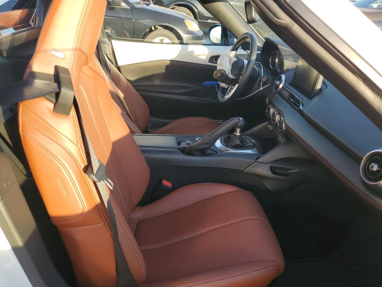 2023 Mazda MX-5 - Image 10