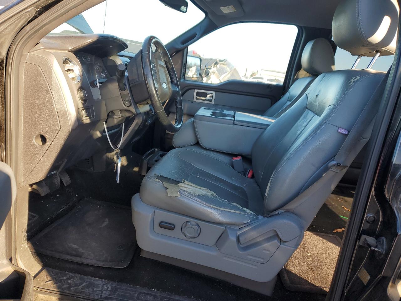 2011 Ford F-150 - Image 7