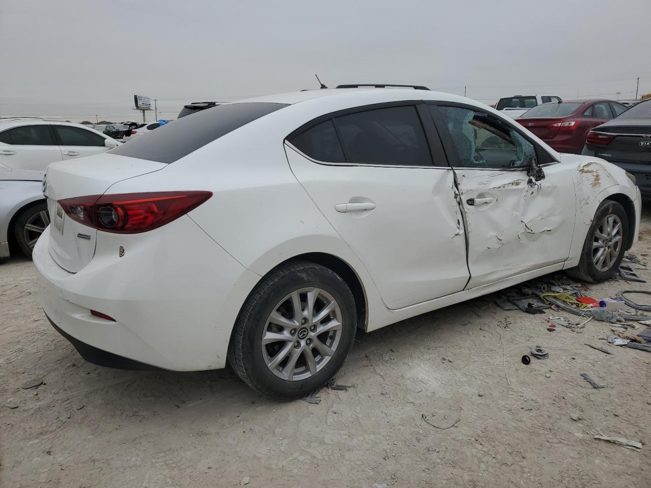 2016 Mazda 3 - Image 3