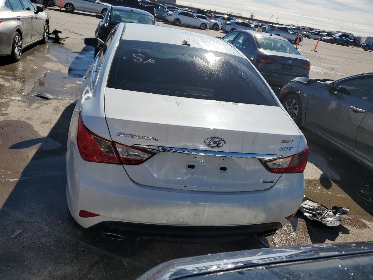 2014 Hyundai Sonata - Image 6