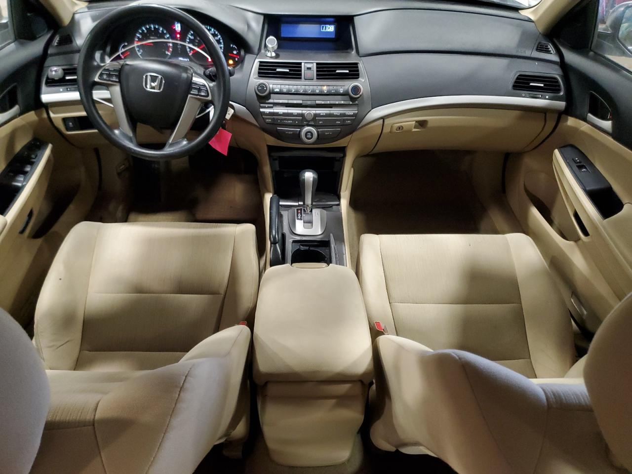 2011 Honda Accord - Image 8