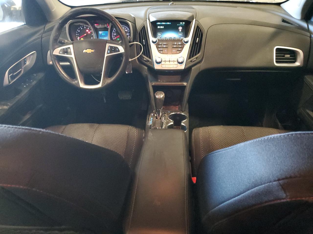 2017 Chevrolet Equinox - Image 8