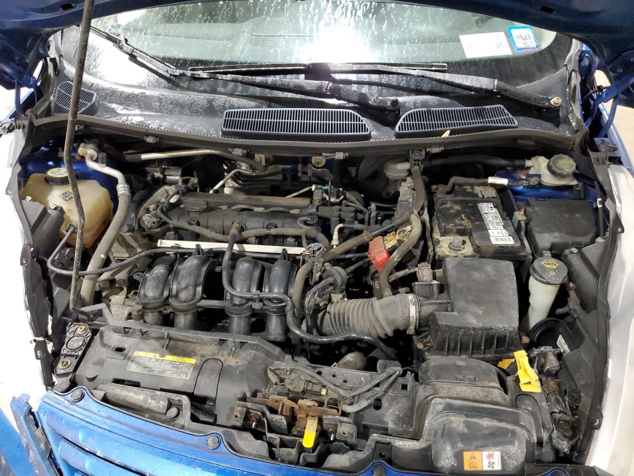 2011 Ford Fiesta - Image 11