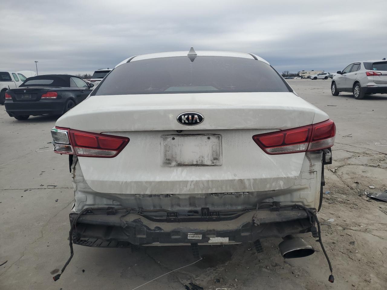 2017 Kia Optima - Image 6