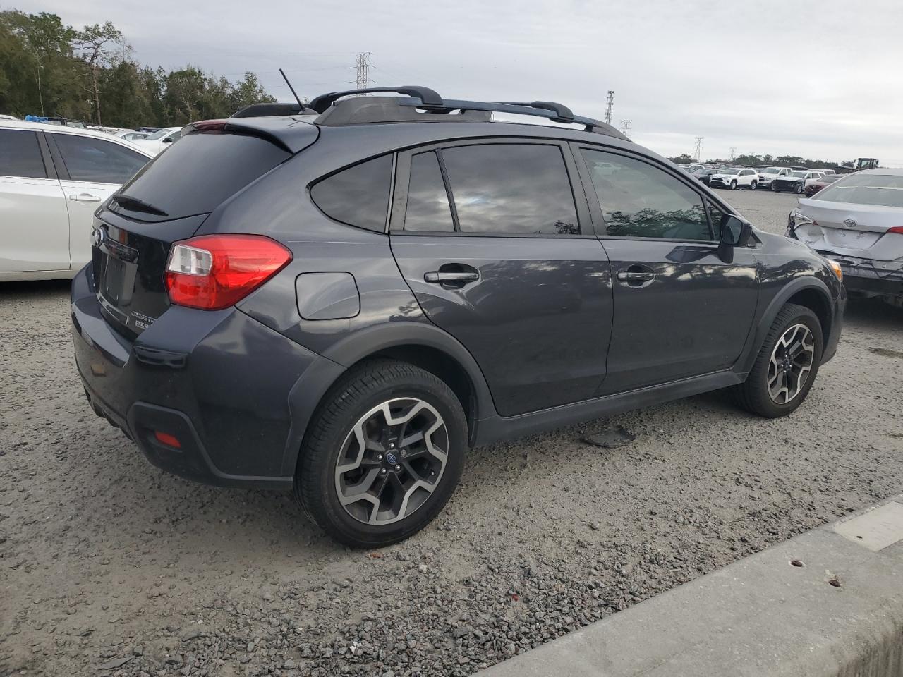 VIN JF2GPABC6G8326647 2016 SUBARU CROSSTREK no.3