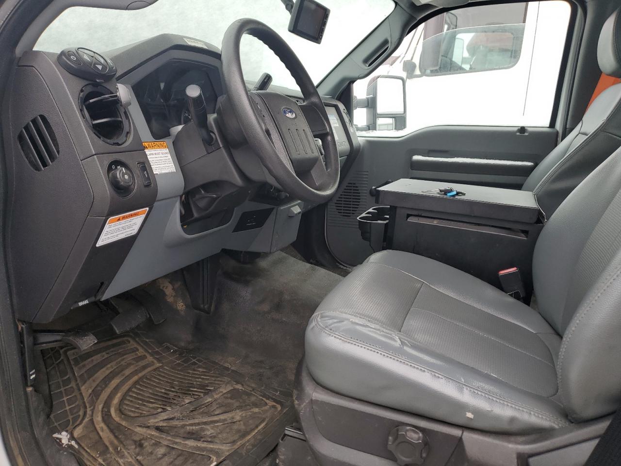 2015 Ford F450 Super Duty VIN: 1FDUF4GY8FEC05348 Lot: 88063585