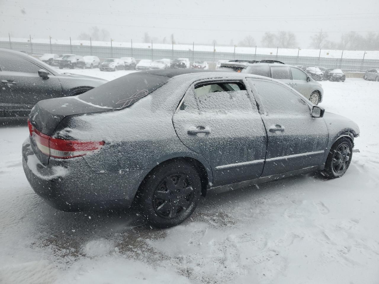 2004 Honda Accord - Image 3