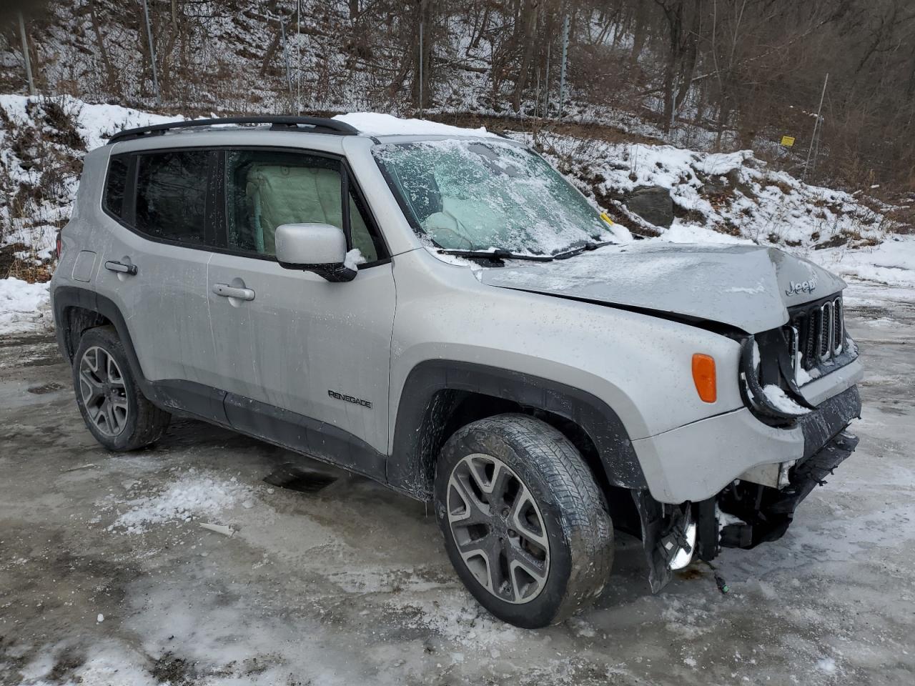 2016 Jeep Renegade - Image 4