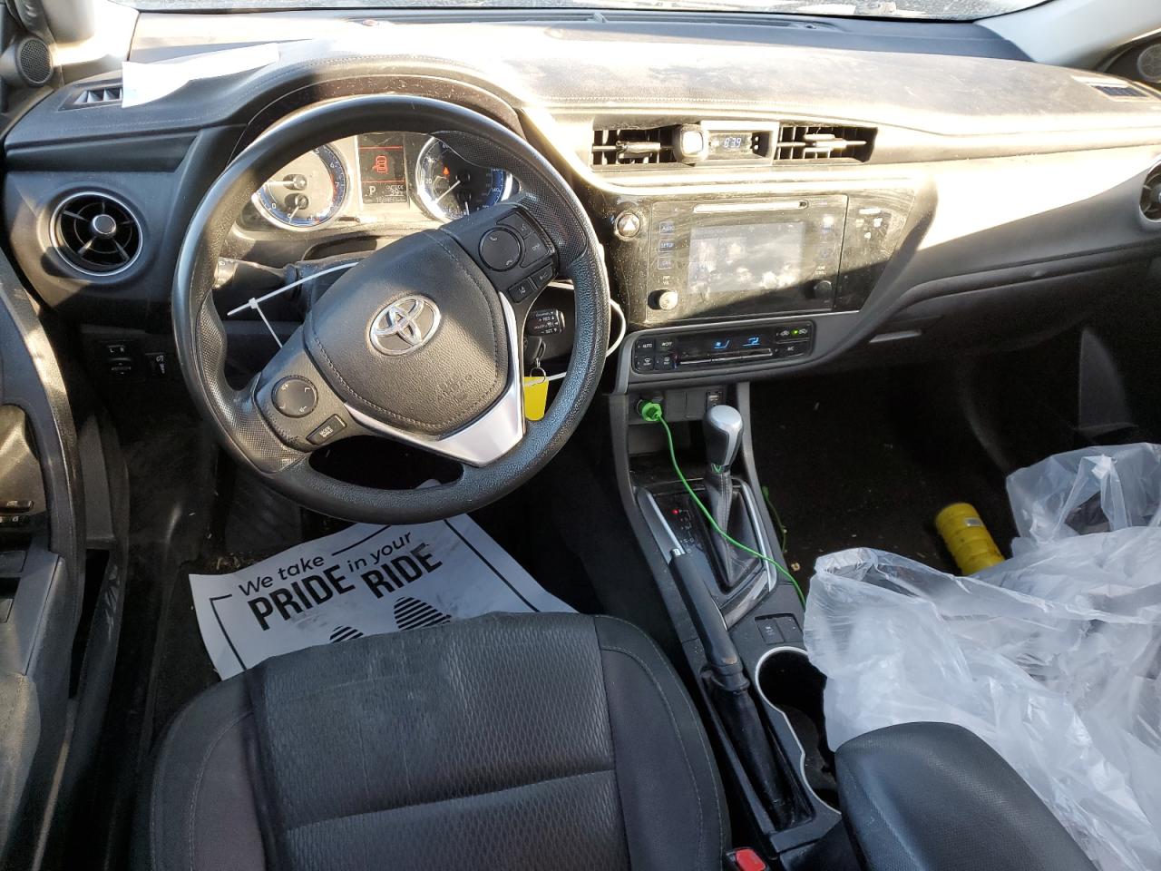 2017 Toyota Corolla L VIN: 5YFBURHE4HP627917 Lot: 88302705