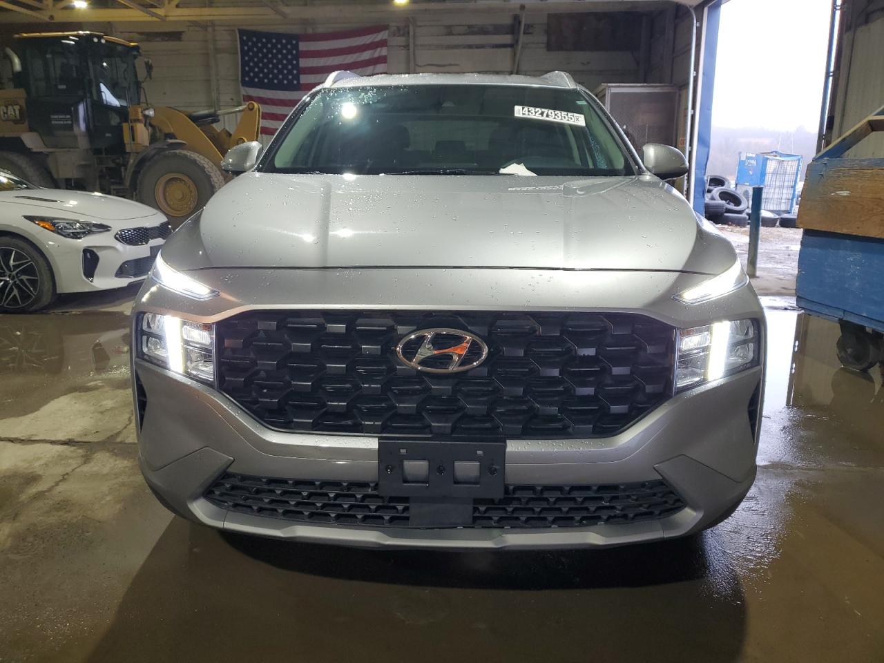2023 Hyundai Santa Fe - Image 5