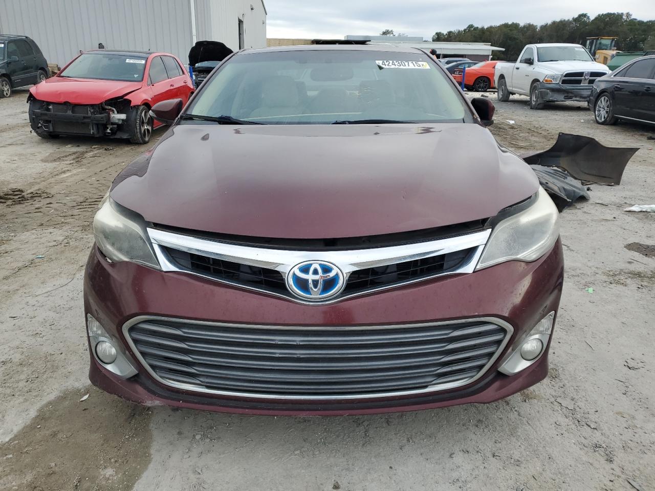 2015 Toyota Avalon - Image 5