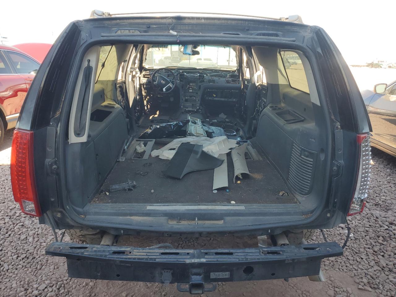 2008 Cadillac Escalade Esv VIN: 1GYFK668X8R264204 Lot: 41656755