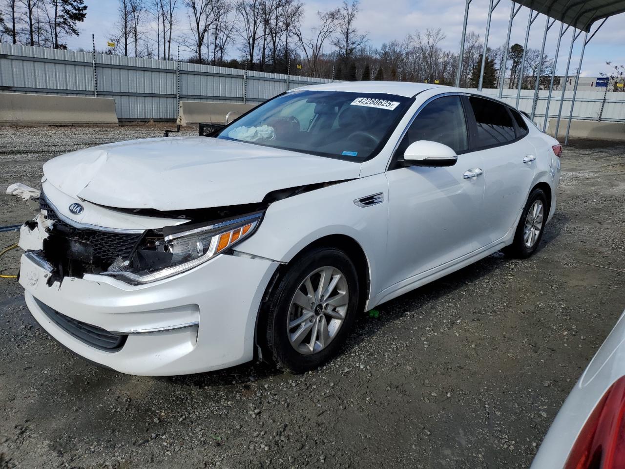 2018 Kia Optima - Image 1