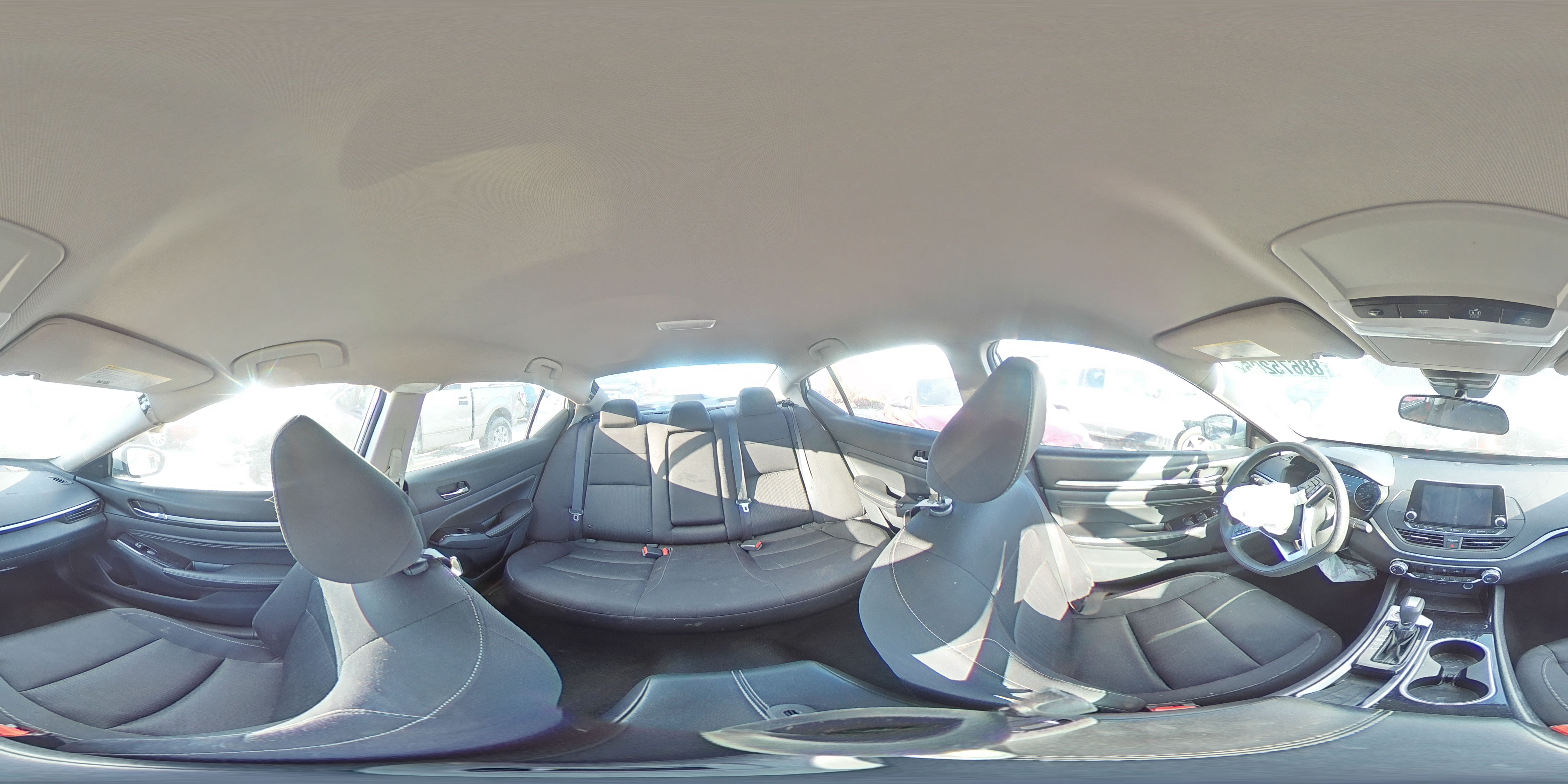 2021 Nissan Altima - Image 15