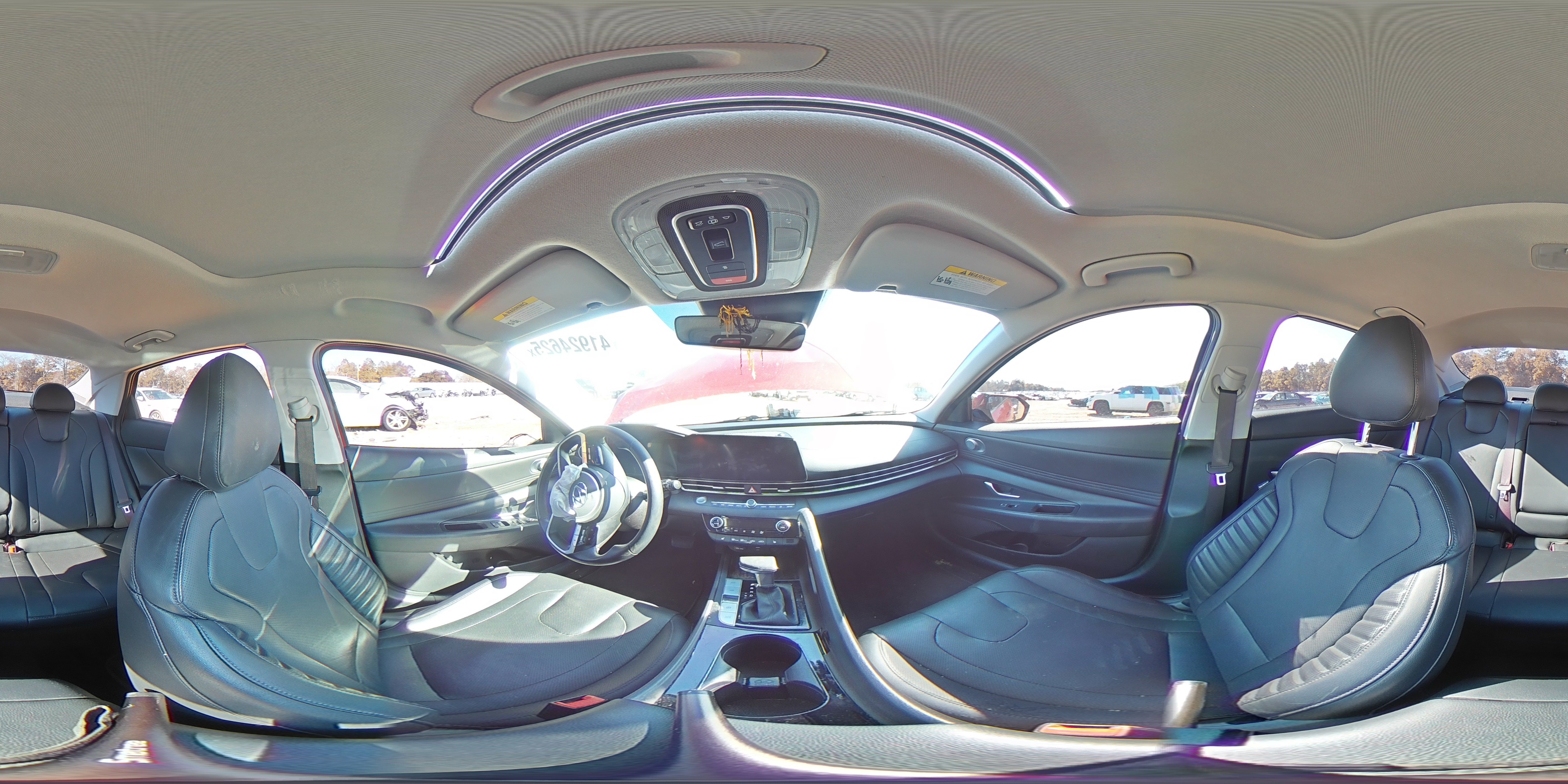 2023 Hyundai Elantra - Image 12