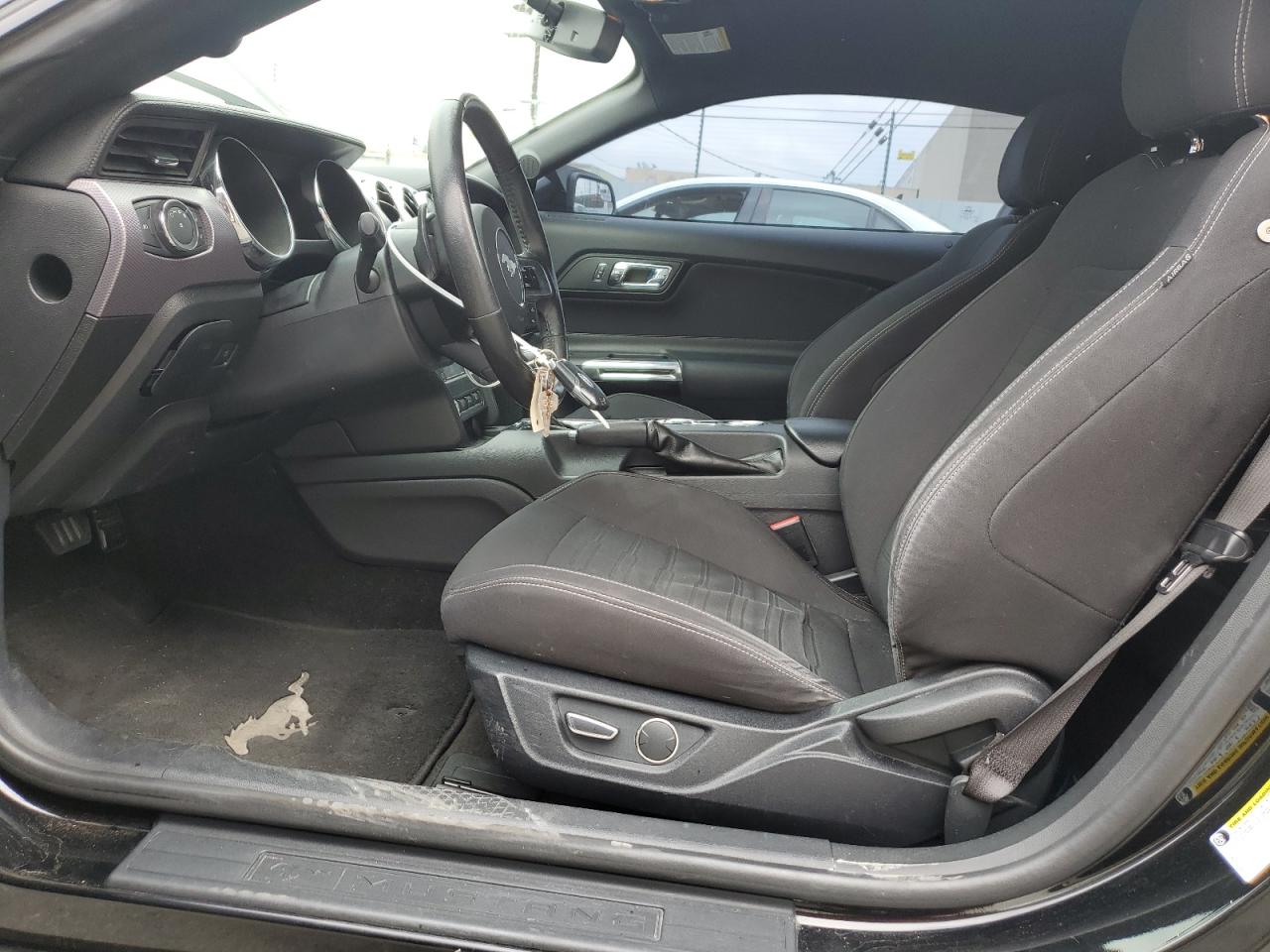 2015 Ford Mustang - Image 7