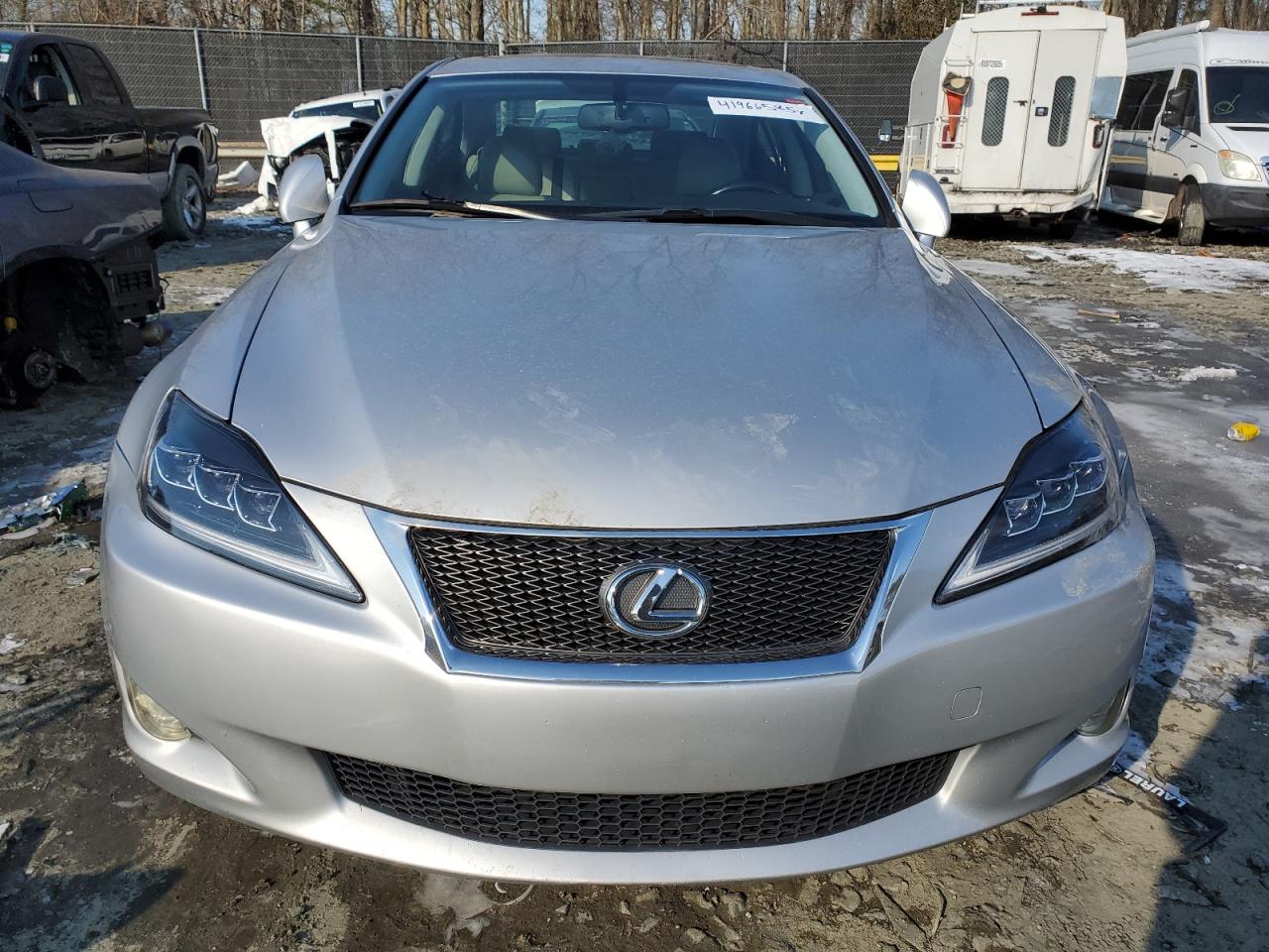 2010 Lexus IS - Image 5