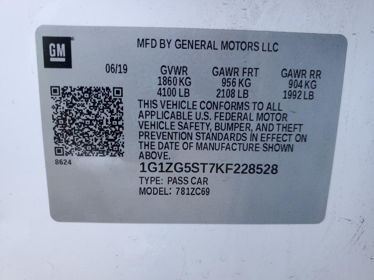2019 Chevrolet Malibu - Image 12