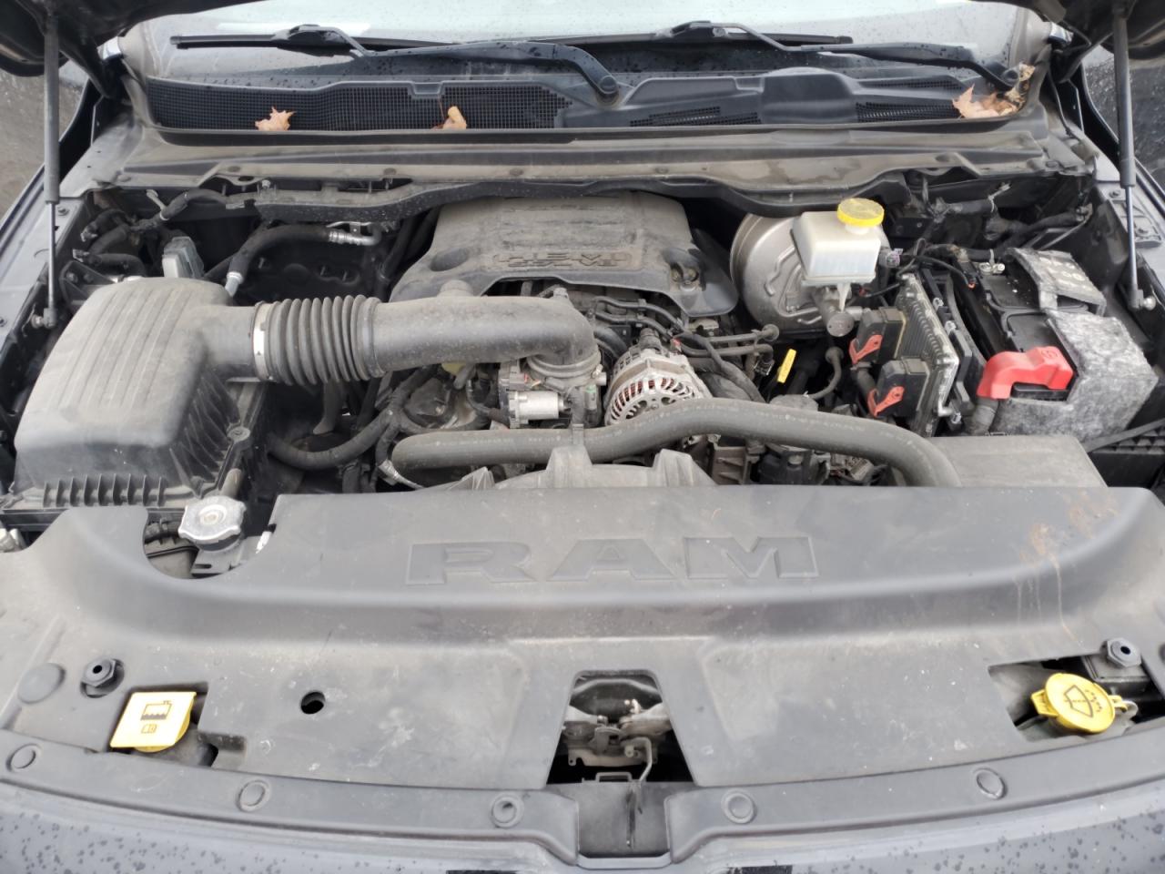 2019 RAM 1500 - Image 12