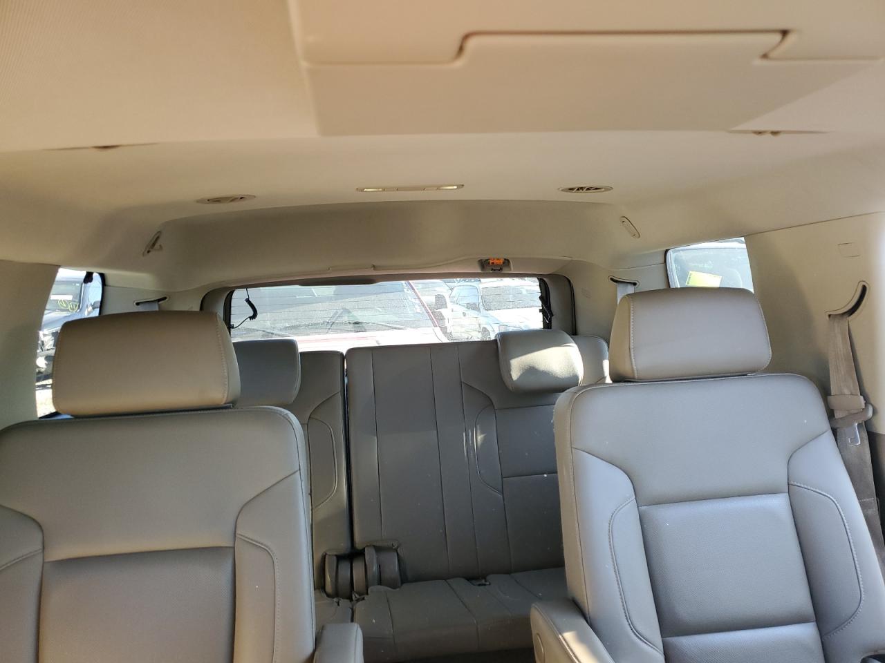 2015 GMC Yukon - Image 10