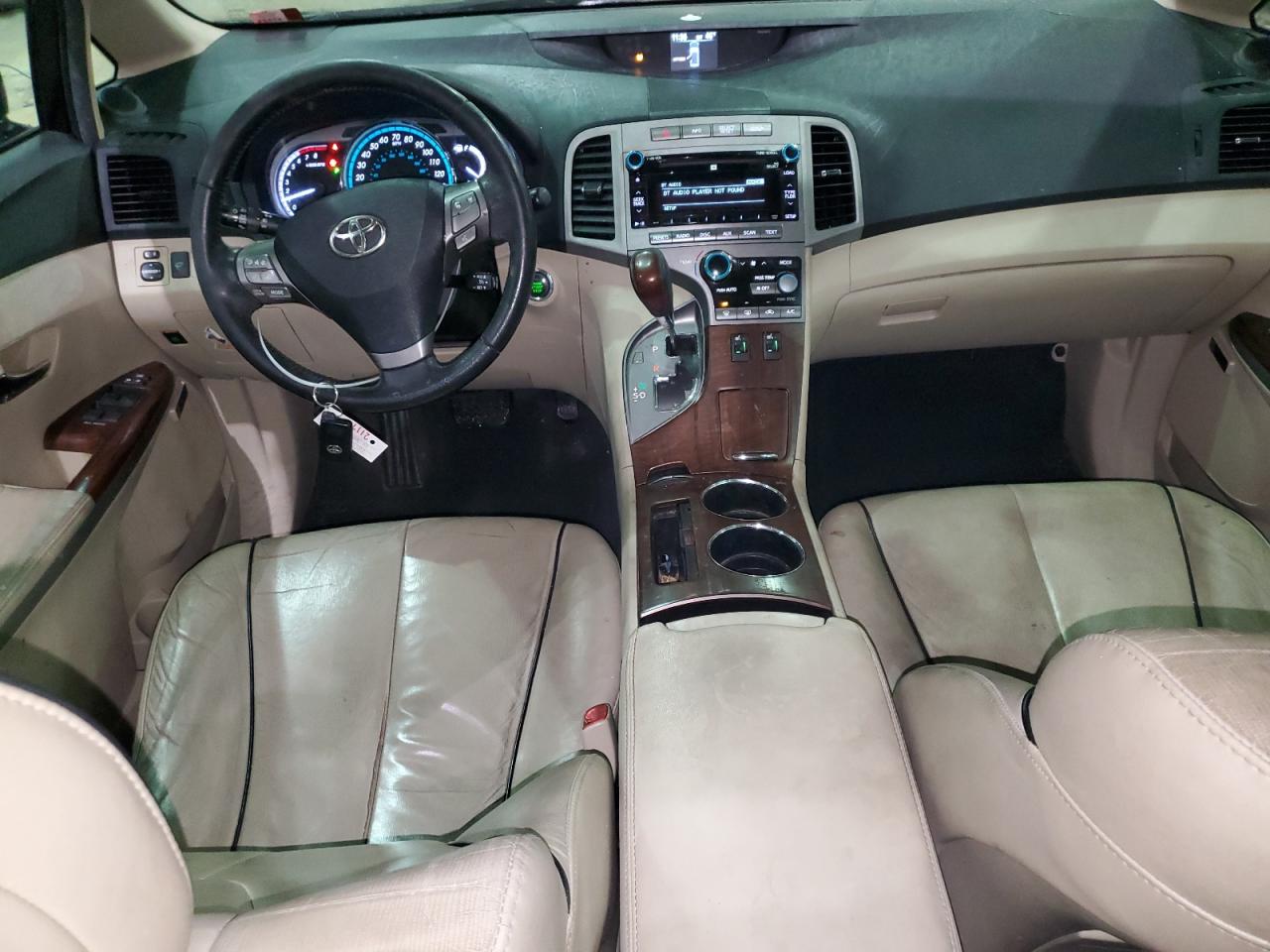 2012 Toyota Venza - Image 8