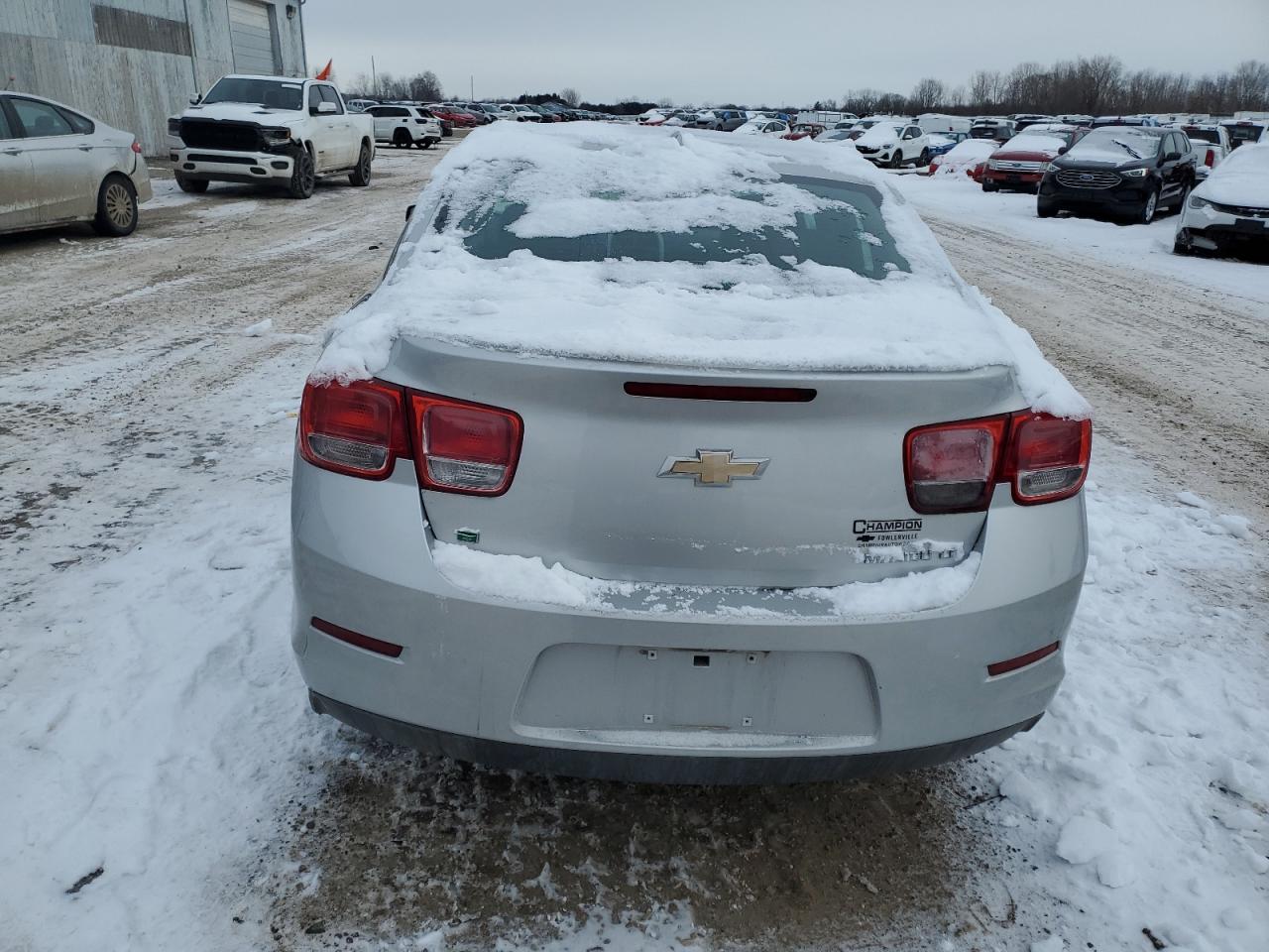 2016 Chevrolet Malibu - Image 6