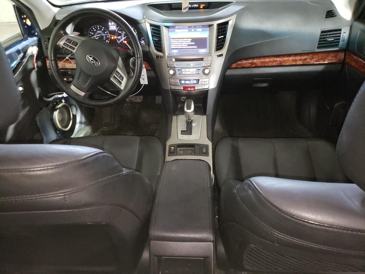 2012 Subaru Outback - Image 8