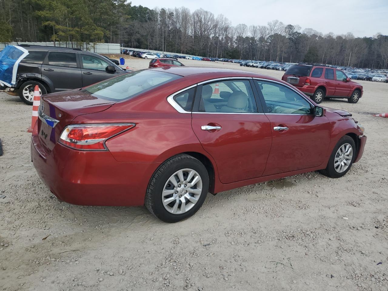 2015 Nissan Altima - Image 3