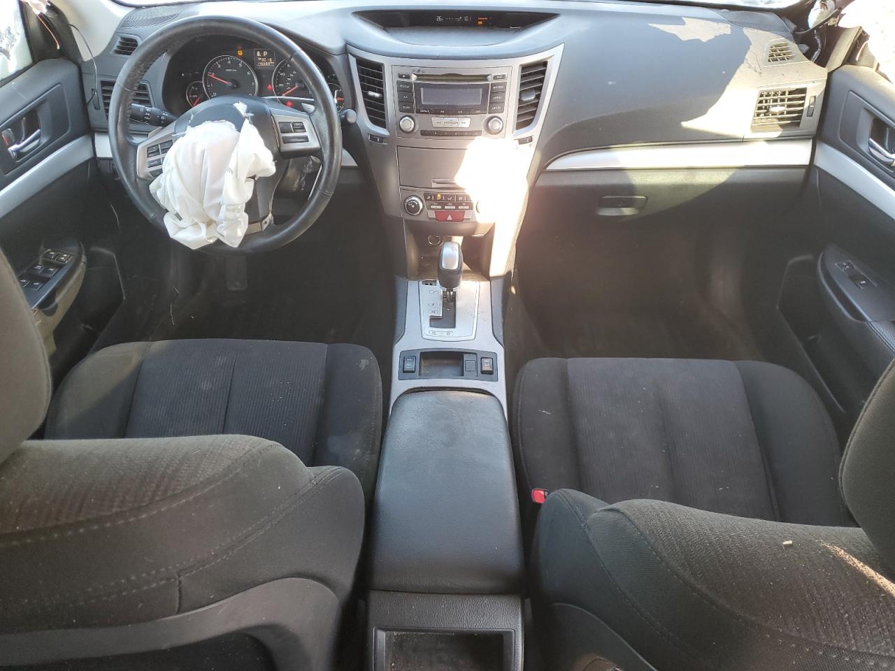 2013 Subaru Outback - Image 8