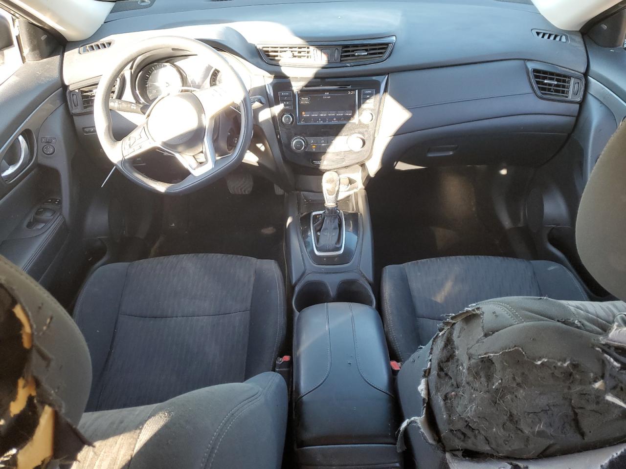 2018 Nissan Rogue - Image 8