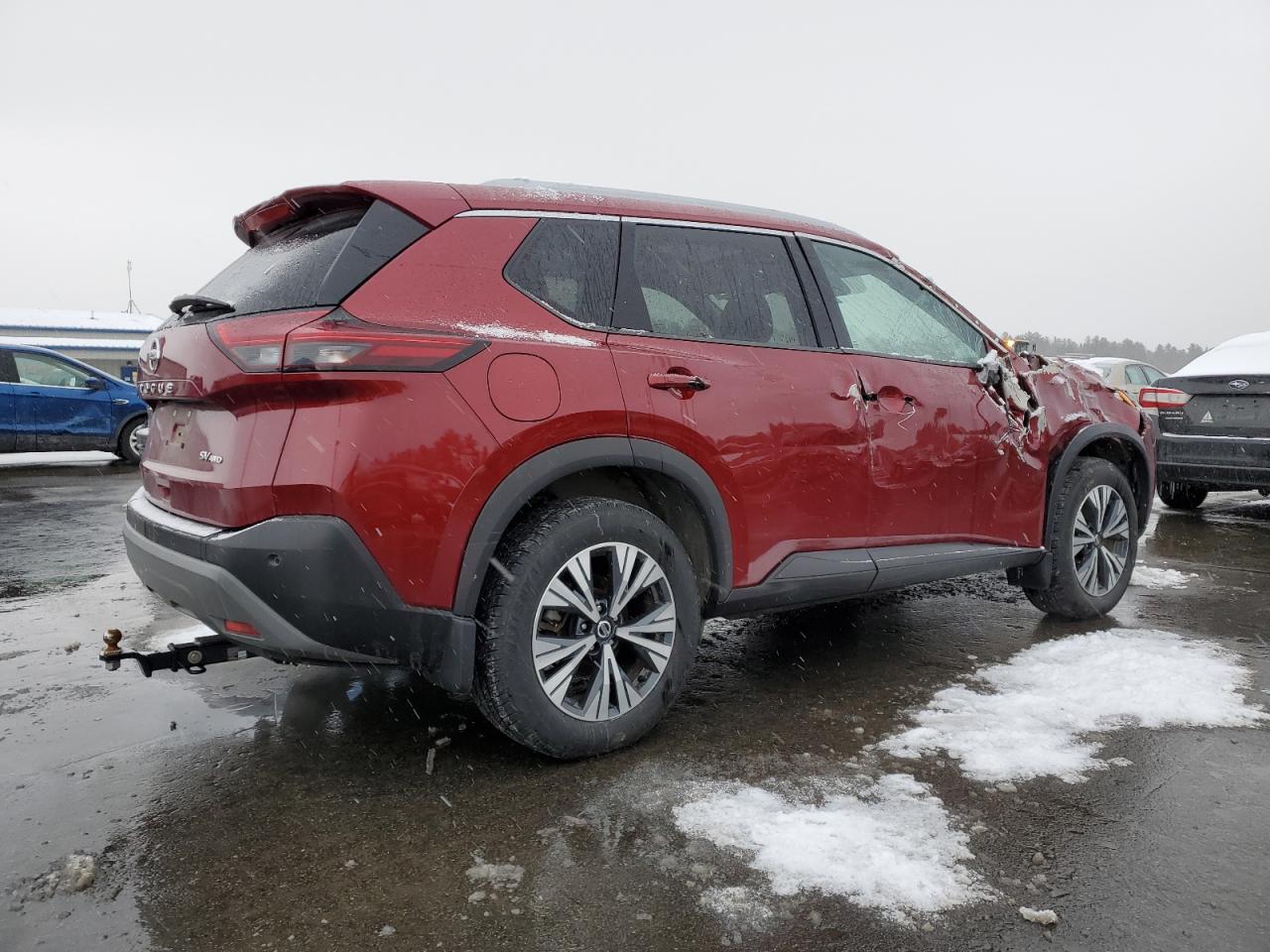 2021 Nissan Rogue - Image 3
