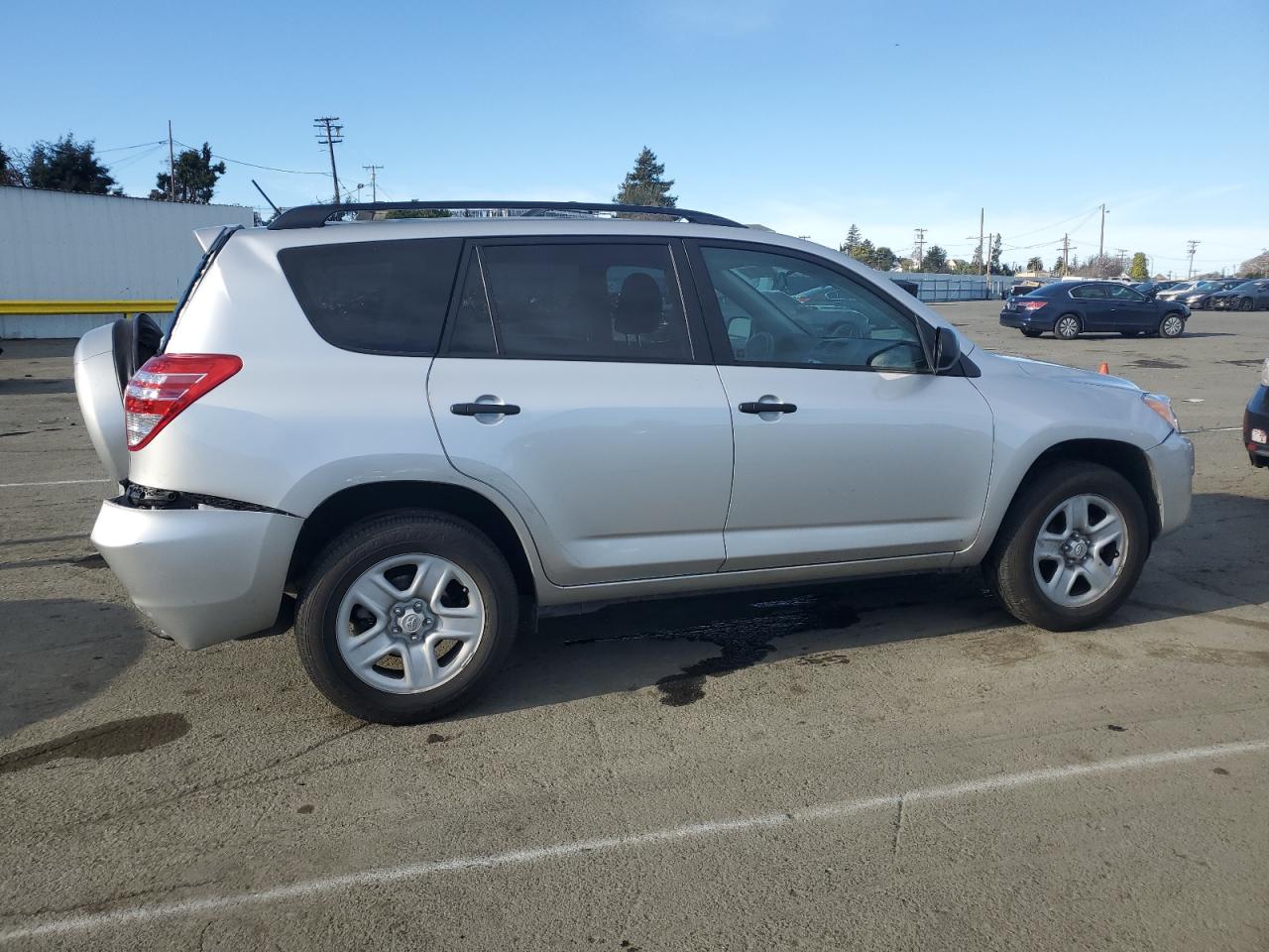 2010 Toyota RAV 4 - Image 3