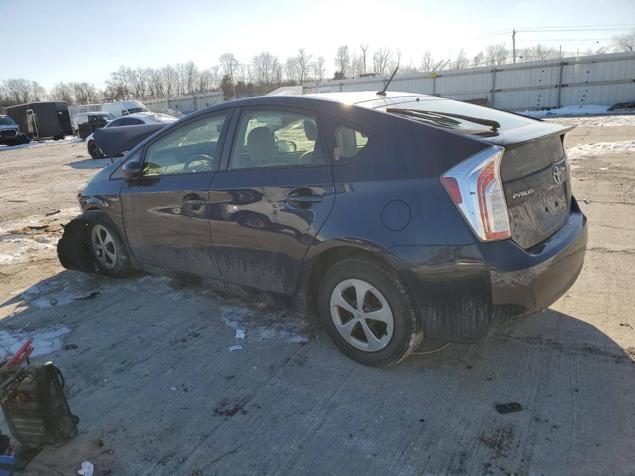 2015 Toyota Prius - Image 2
