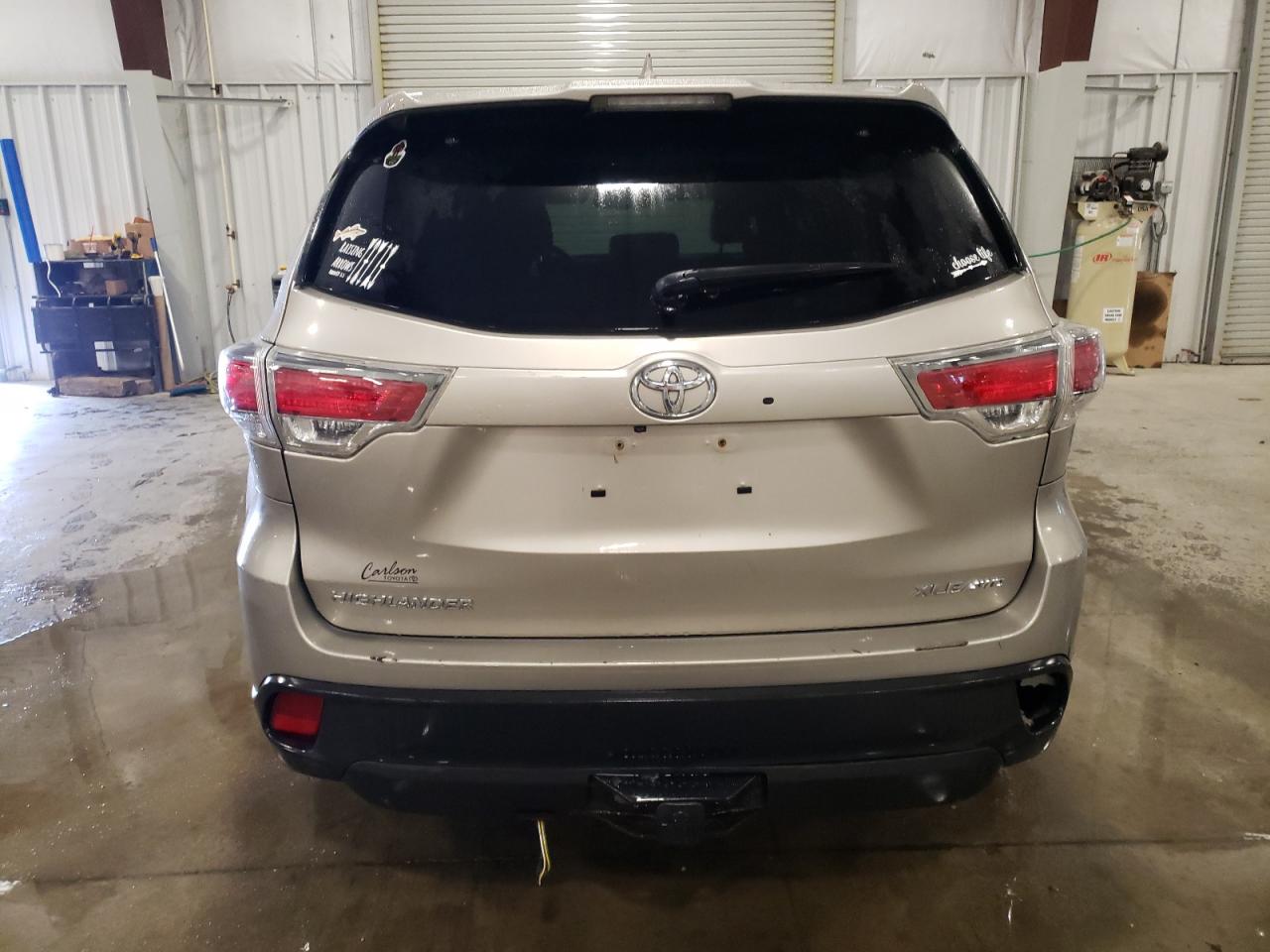 VIN 5TDJKRFH7FS144294 2015 TOYOTA HIGHLANDER no.6