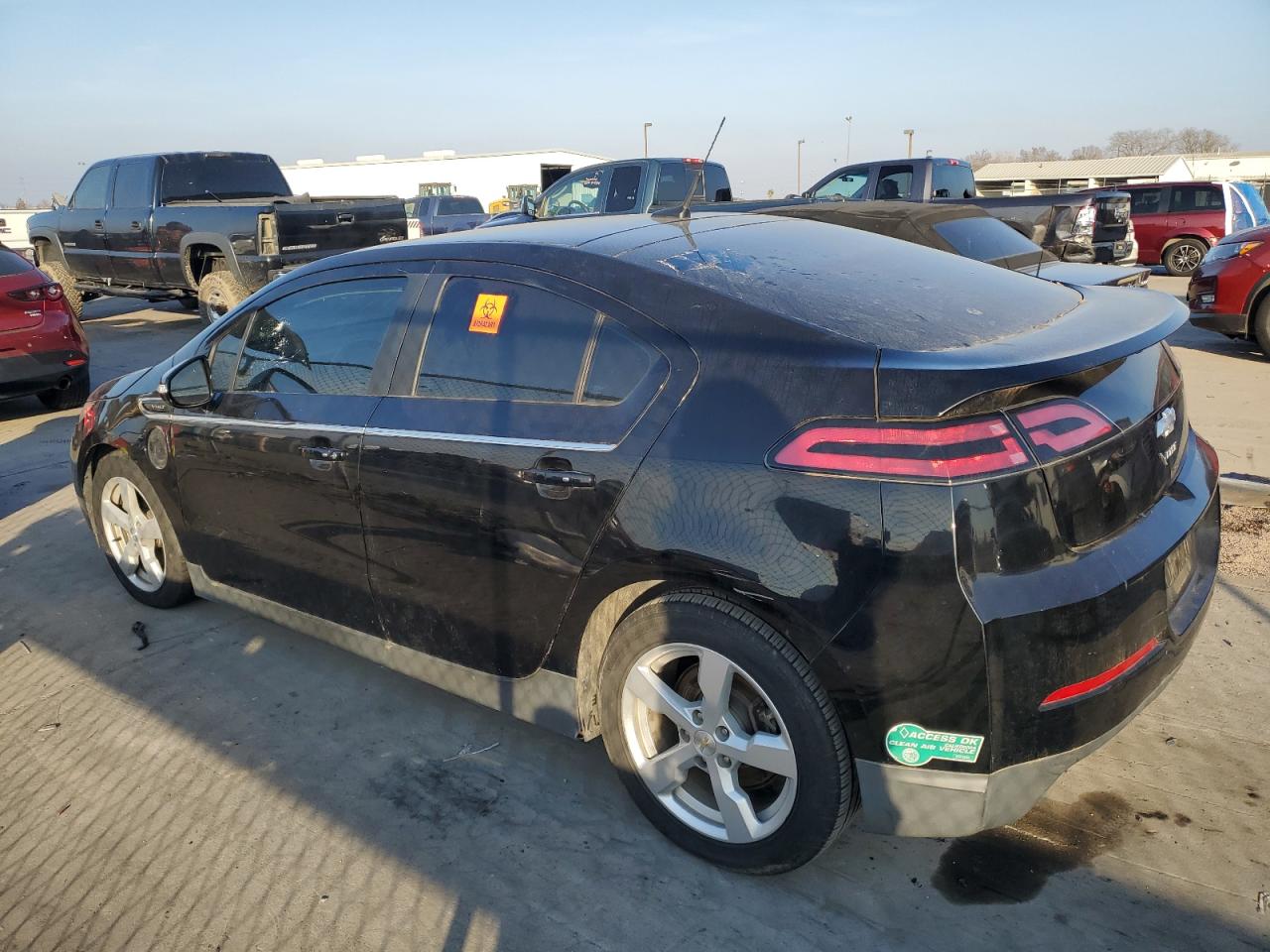 2014 Chevrolet Volt - Image 2
