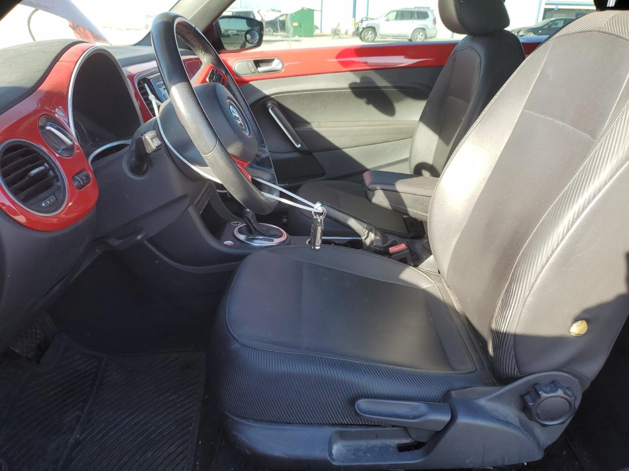 2015 Volkswagen Beetle - Image 7