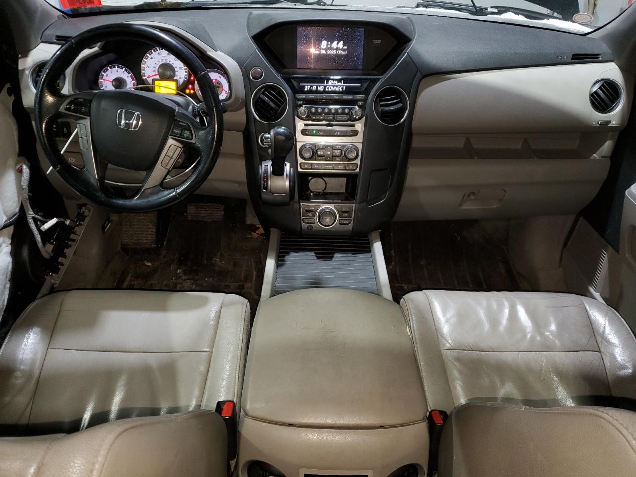 2014 Honda Pilot - Image 8