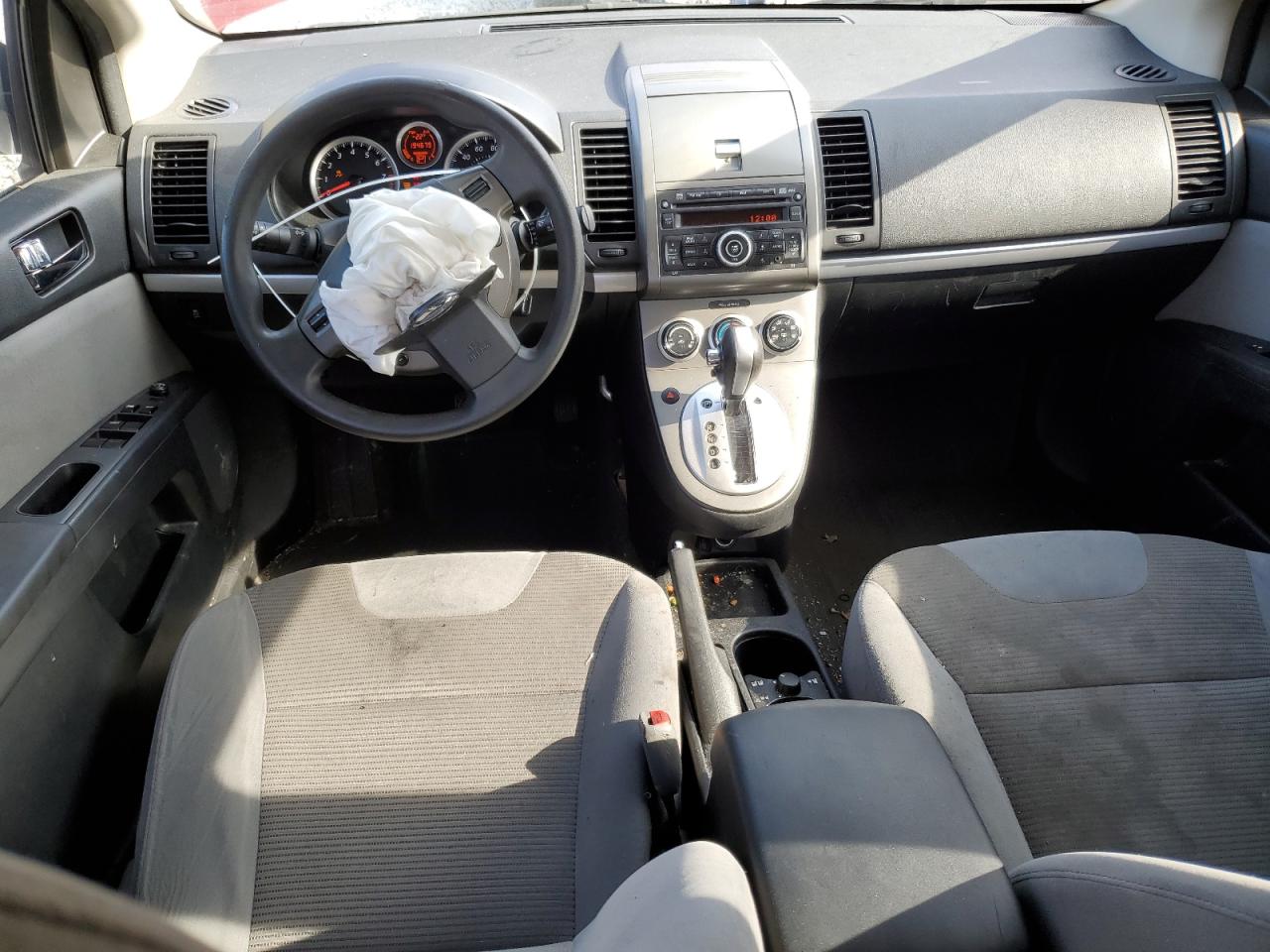 2012 Nissan Sentra - Image 8