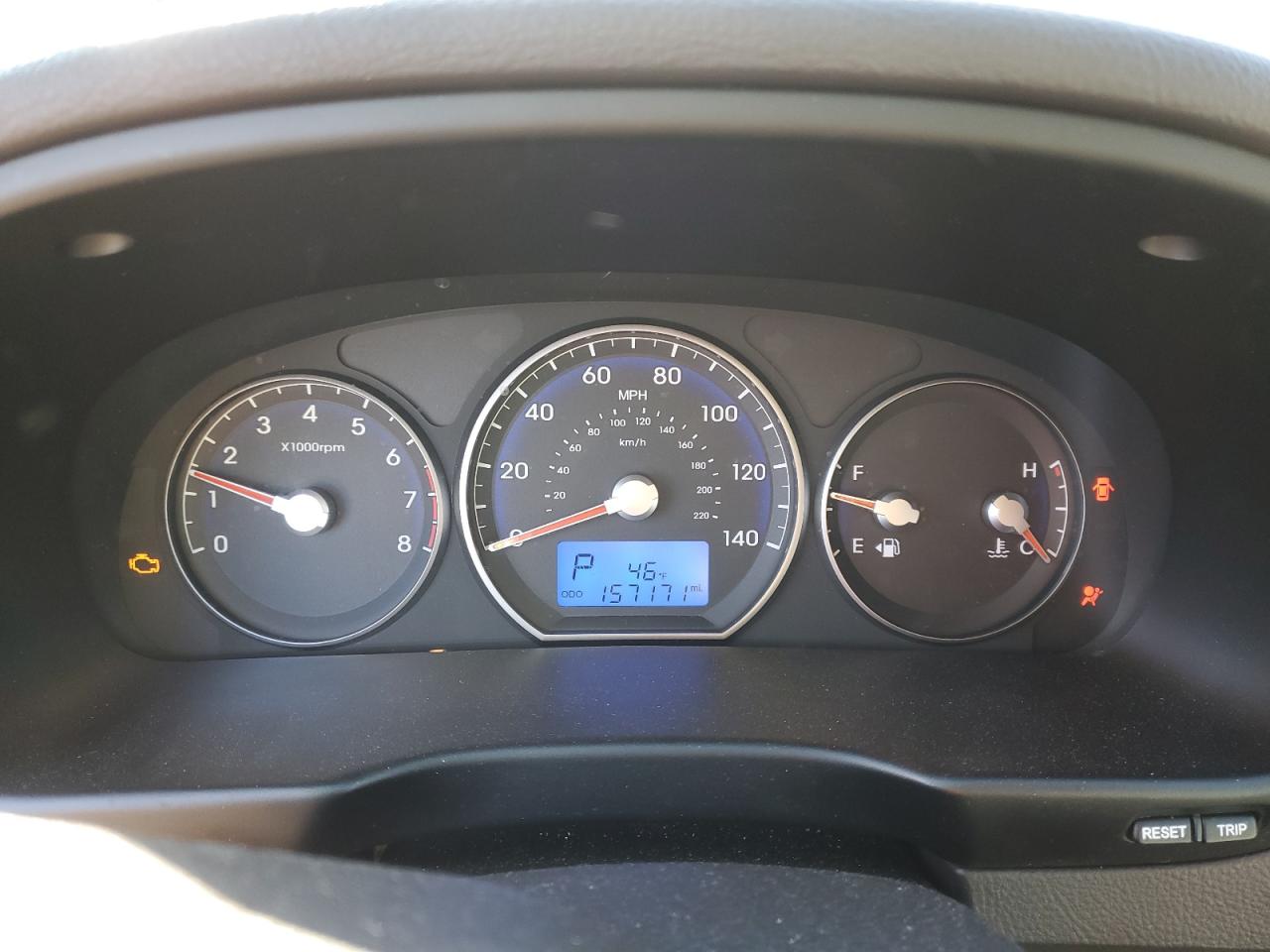 2012 Hyundai Santa Fe - Image 9