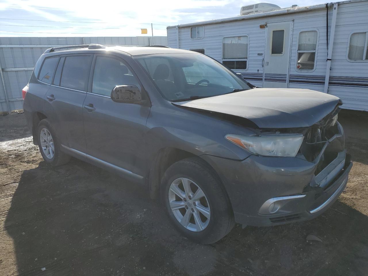 2011 Toyota Highlander - Image 4