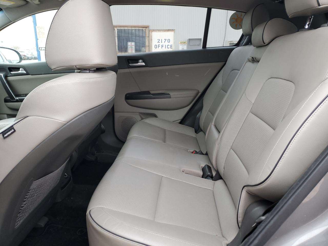 2017 Kia Sportage - Image 11
