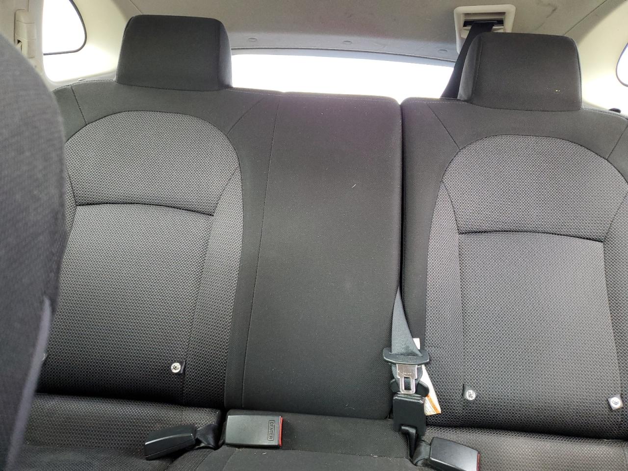 2011 Nissan Rogue - Image 10