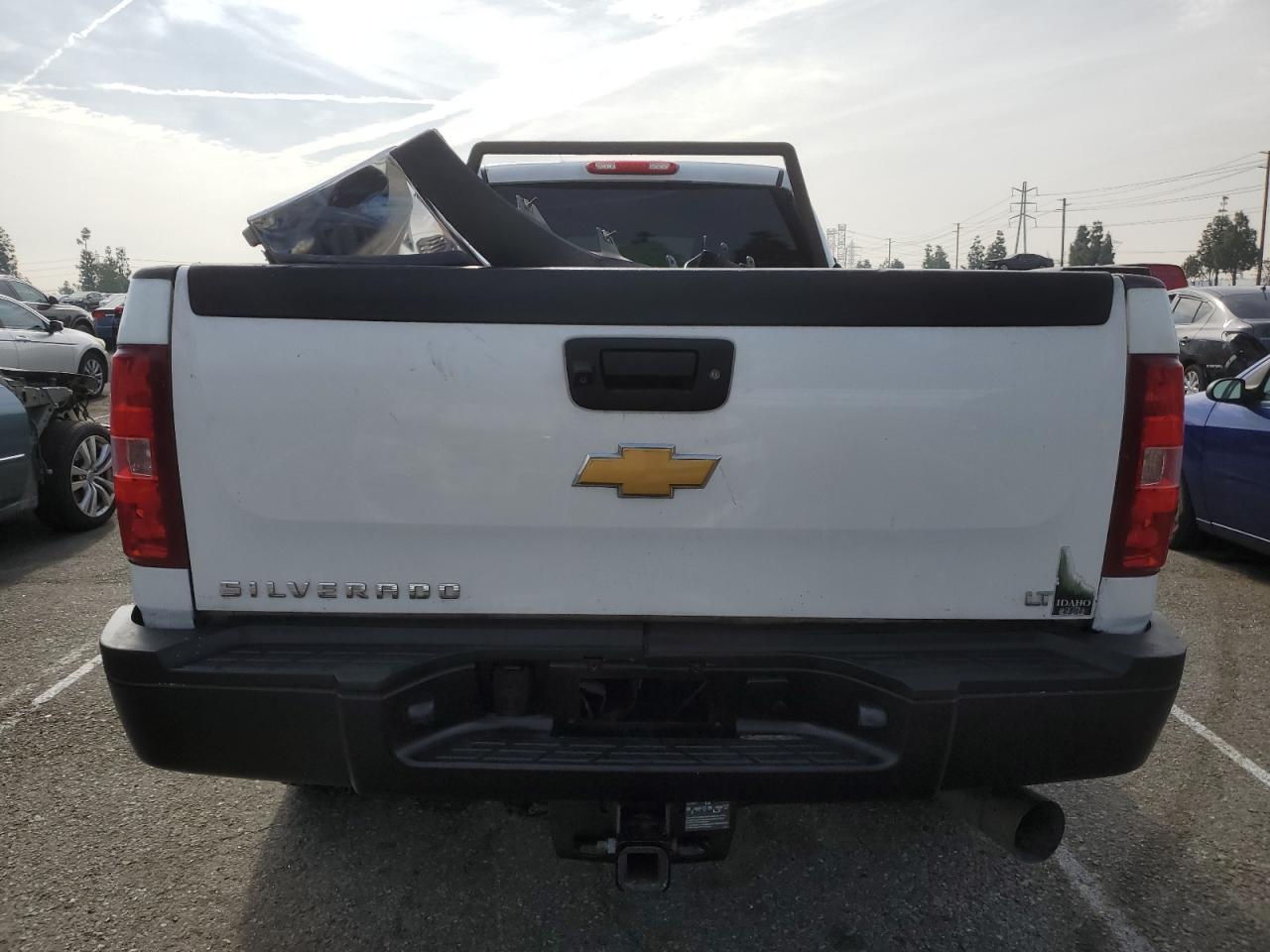 2013 Chevrolet Silverado - Image 6