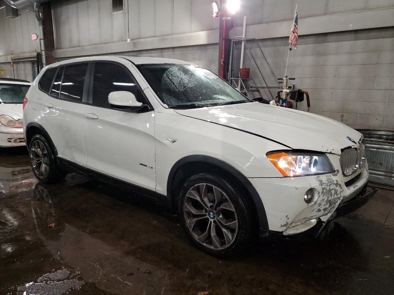 2011 BMW X3 - Image 4