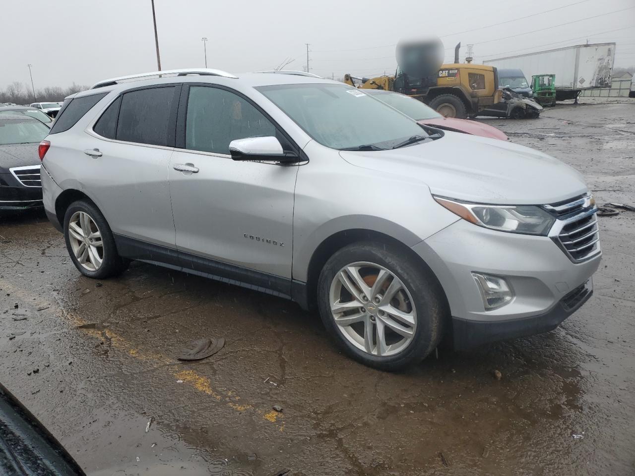 2019 Chevrolet Equinox - Image 4