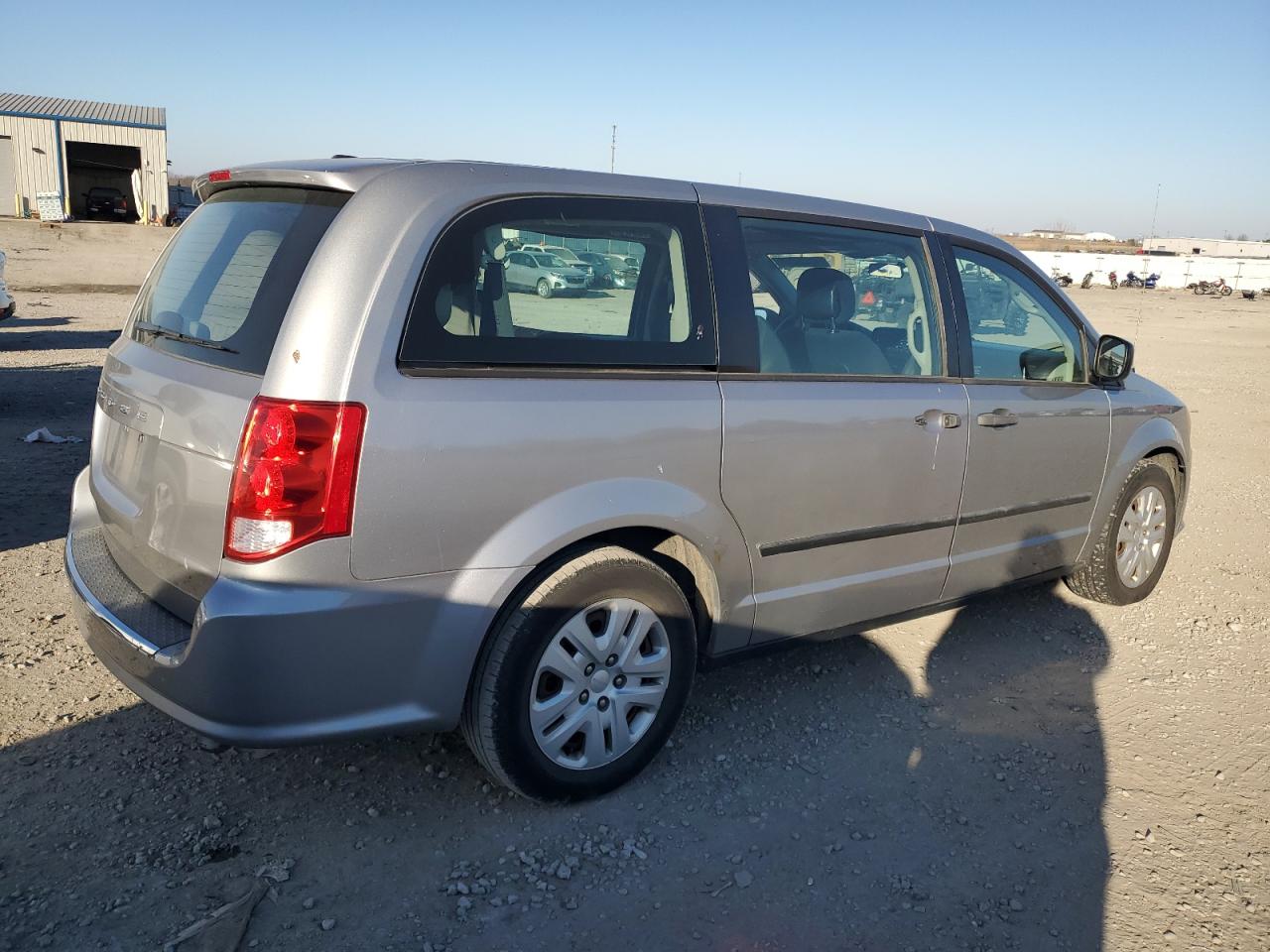 2014 Dodge Caravan - Image 3