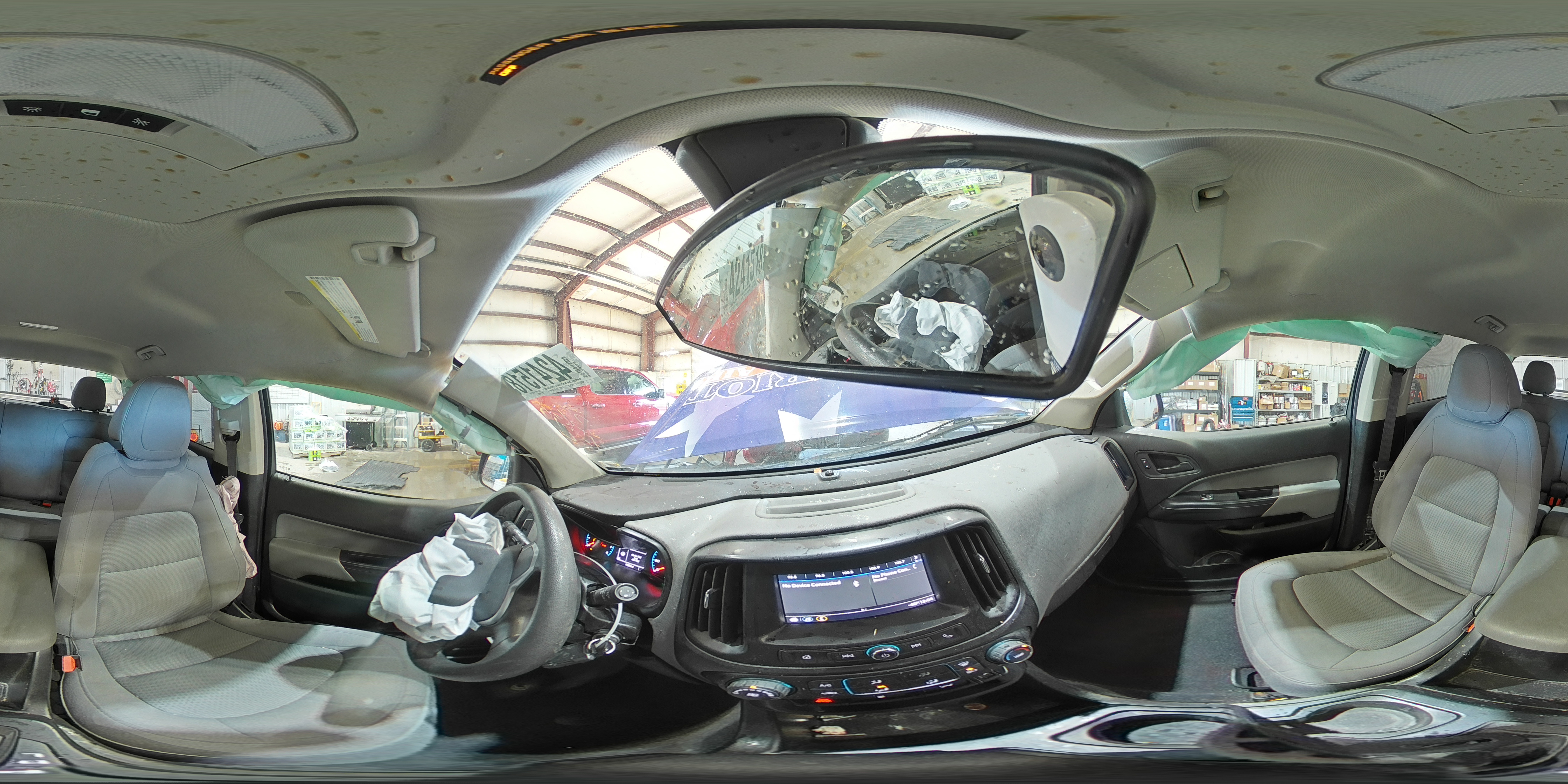 2019 Chevrolet Colorado - Image 12