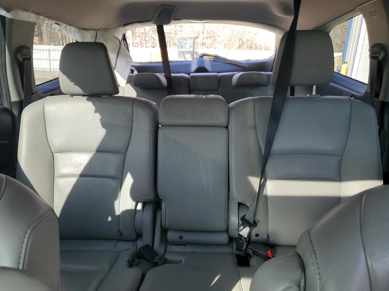 2018 Honda Pilot - Image 10
